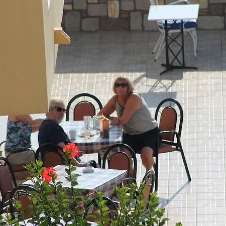 Pantheon Hotel